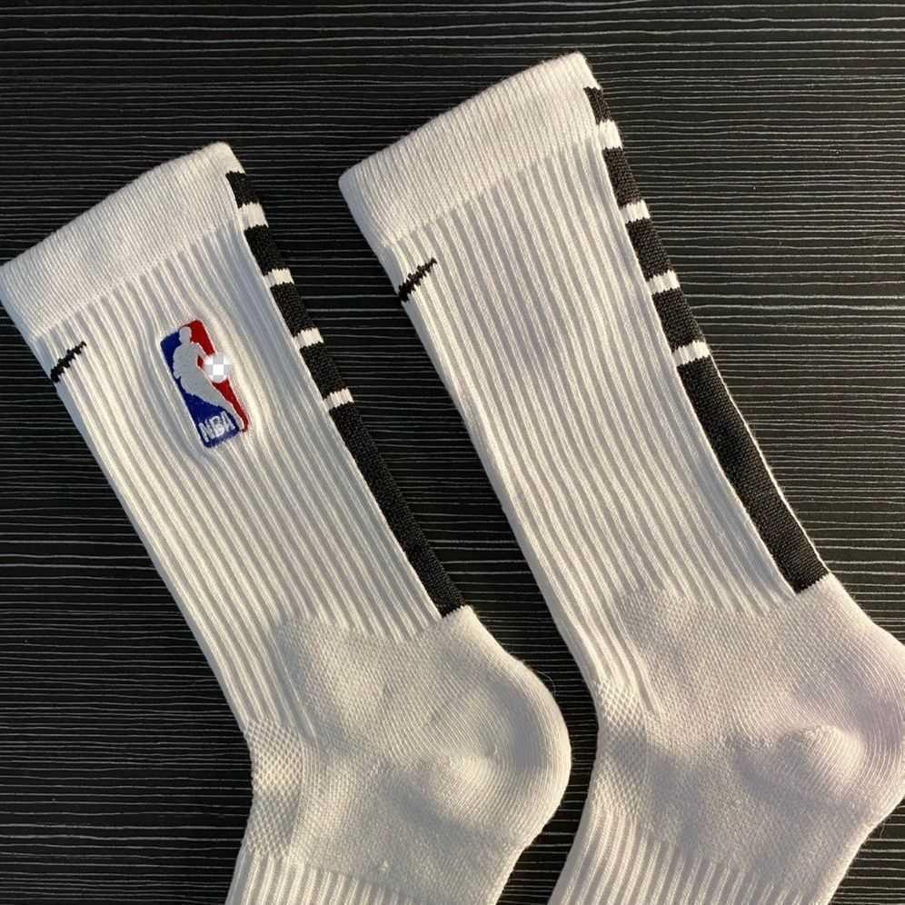 Calzini da Basket NBA Elite a Mezza Gamba Unisex - Fondo Spesso in Spugna, Resistenti all'Usura, Antiodore.