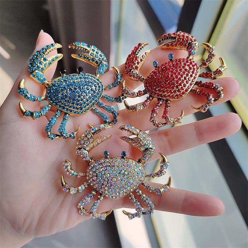 Fashion Rhinestone Crab Brooches Personalized Creative Animal Pin For Women Clothing Coat Accessries Gifts