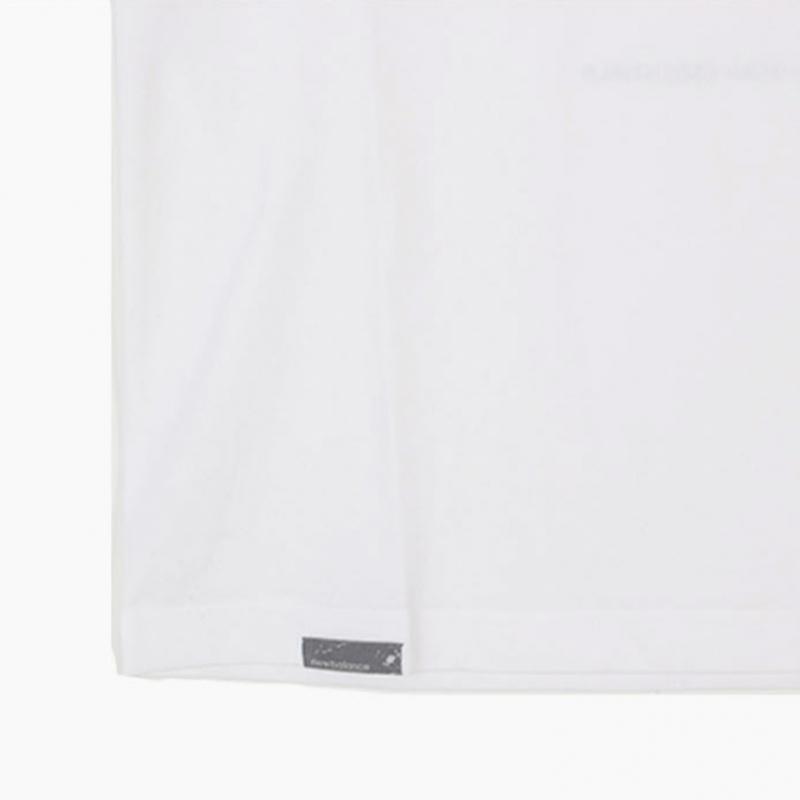 New Balance Tee Rqk Nbnefco283 10 Uni Carabiner Graphic Short Sleeve Tee  Ove