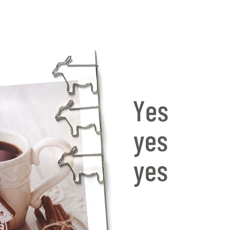Creative Cow-Shaped Animal Paperclips - Multi-Functional and Fun Cartoon Design 30x22 mm серебряный