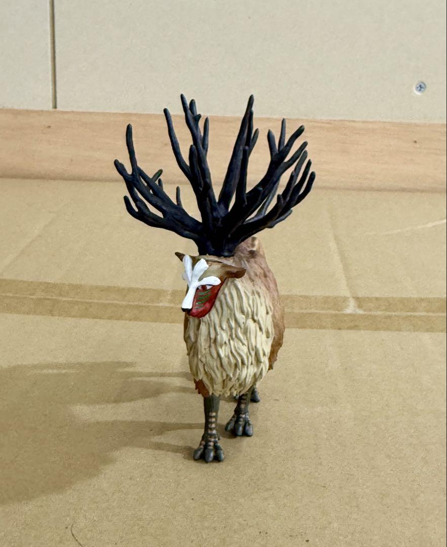 

[Б/У] Эксклюзивная фигурка Сисигами Парка Гибли Приключение в Большом Складе Гибли Летный Отряд Принцесса Мононоке