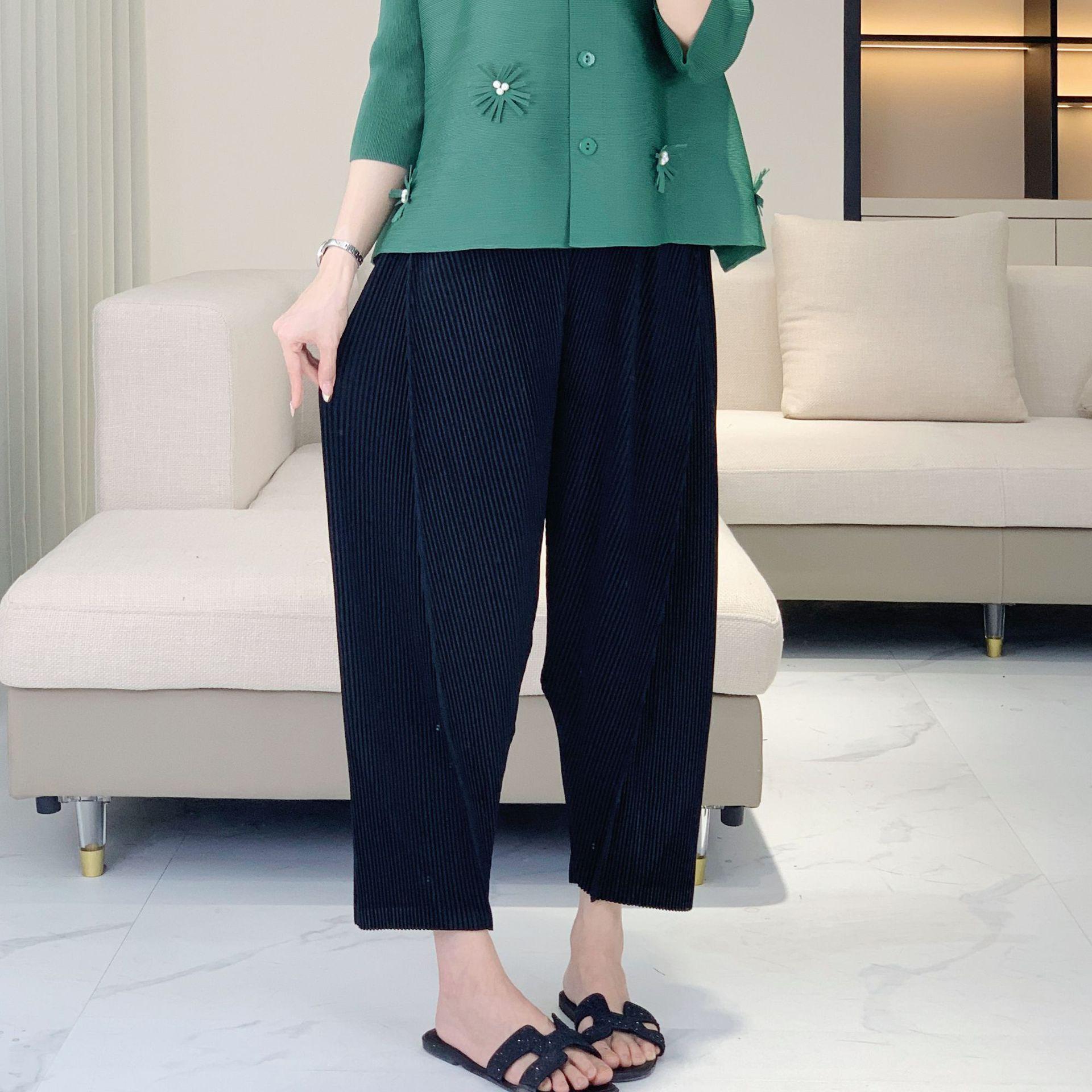 

Miyake Pleats Comfortable Slimming Patchwork Harem Pants One Size [80-150 jin] чёрный