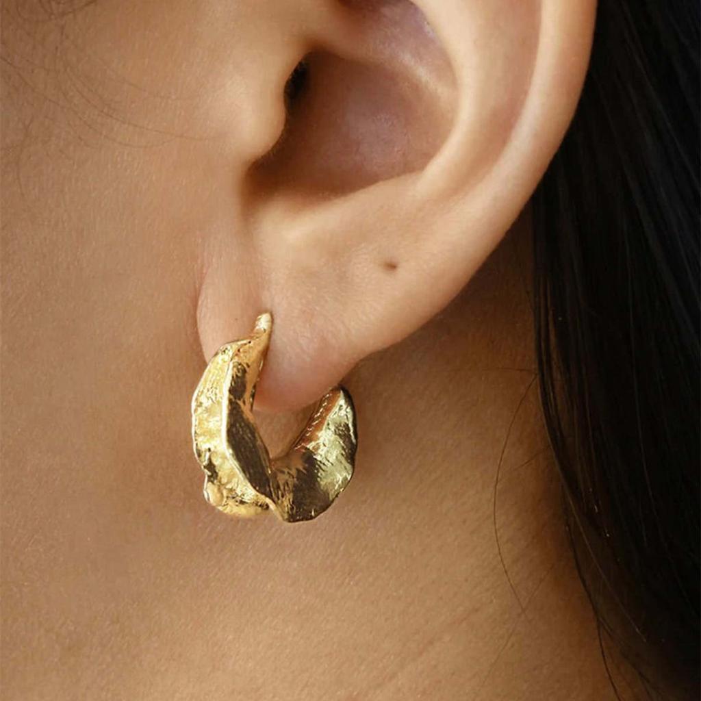 Francuskie Retro Unikalne Metalowe Plisowane Okrągłe Kolczyki Sztyfty z Igłą S925 Niszowe Spersonalizowana Faktura Kolczyki Bez Specyfikacji Kobiety