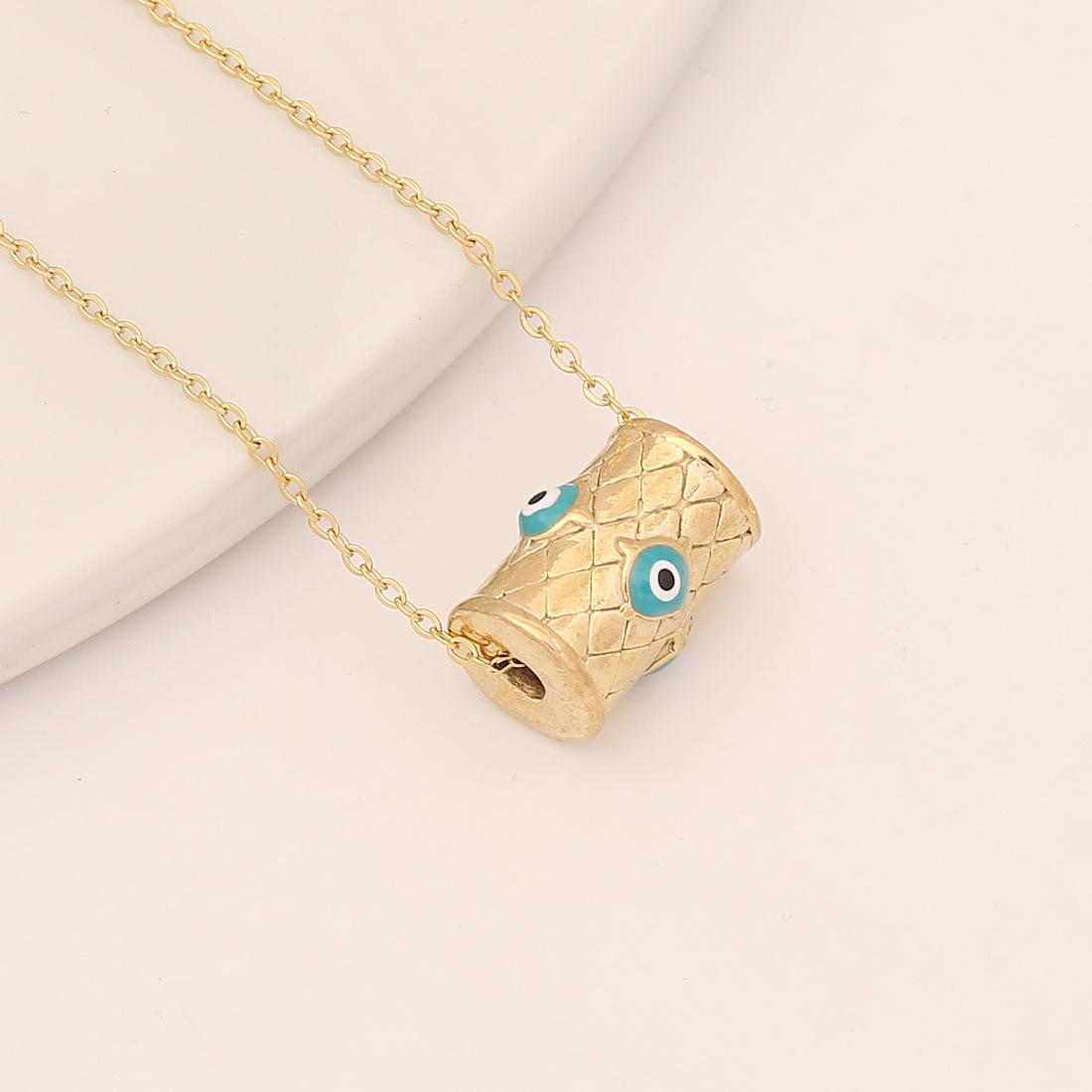 New Western Style Jewelry Evil Eye Pendant Unique Stainless Steel Necklace Eye Cross Necklace