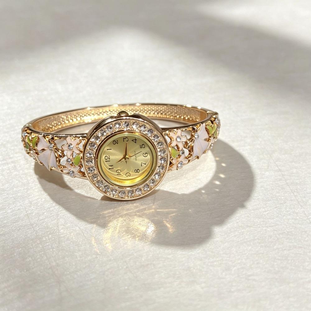 Butterfly Flower Quartz Watch Enamel Bangle Watch Elegant Bracelet Watch Christmas Gift светло-фиолетовый