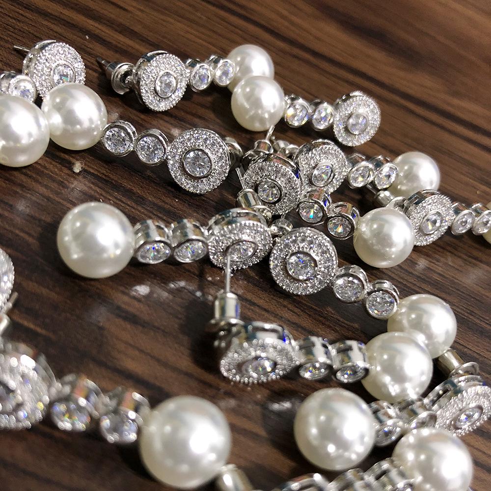 Sweet Little Luxury White Gold-Plated Copper Earrings with Zircon & Baroque Pearl for Women