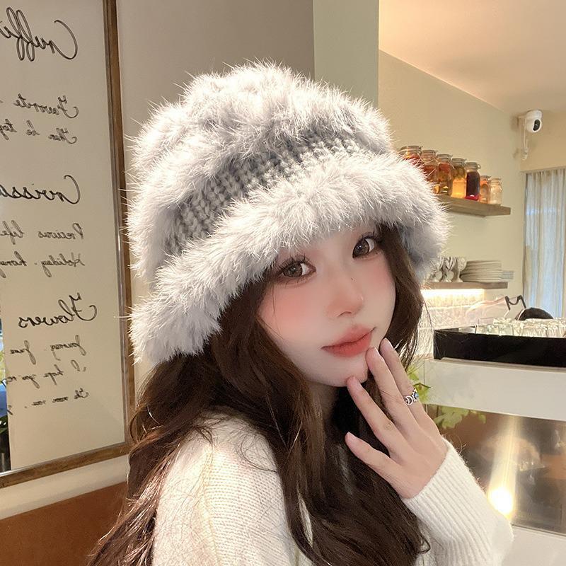 

Пушистая зимняя шапка-рыбачка из кроличьего меха: Уютные, милые и универсальные для больших лиц One Size