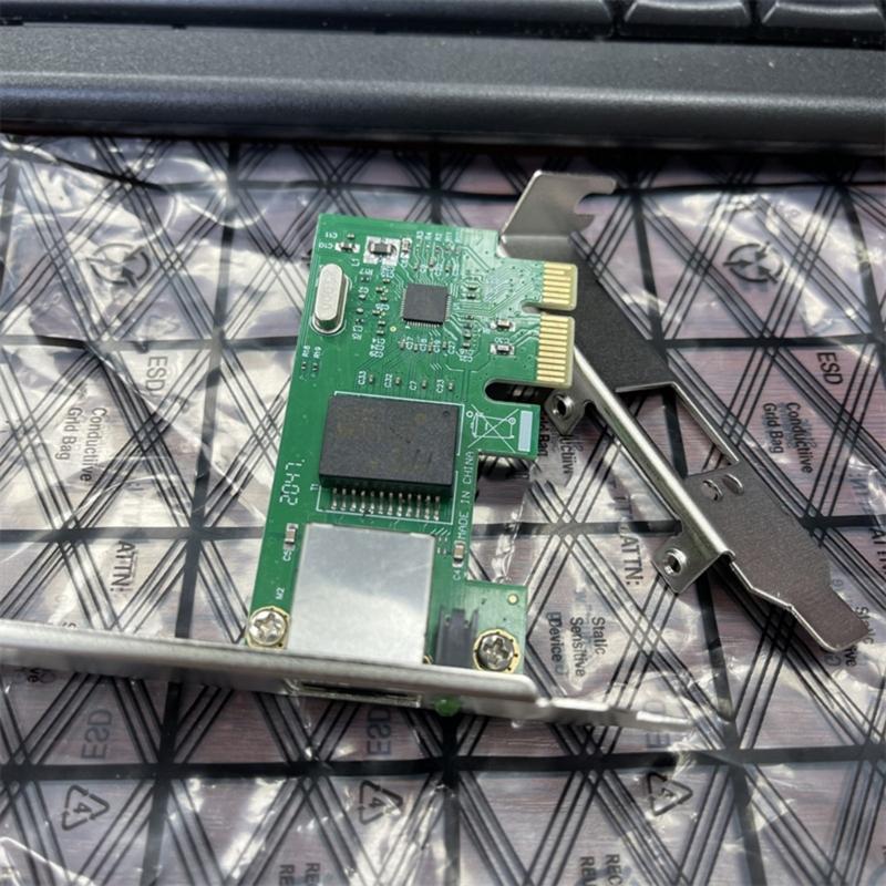 Gigabit PCIe Ethernet Networking Card RTL8111H Chip RJ45 LAN Port PCIe X1 Installation Networking Card 10/100/1000Mbps