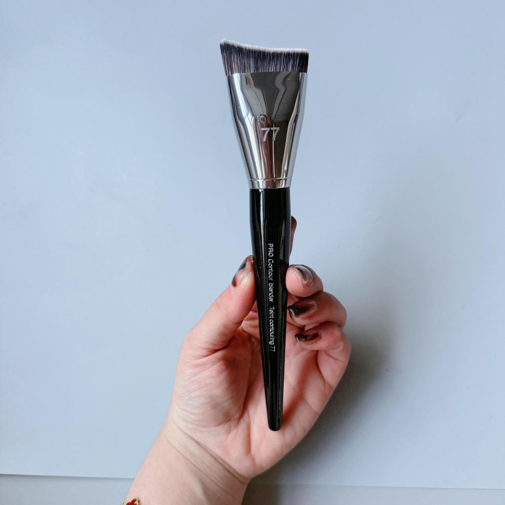 S Series No. 91 Multifunctional Makeup Brush: Loose Powder, Blush, Highlighter, Foundation, Contour.