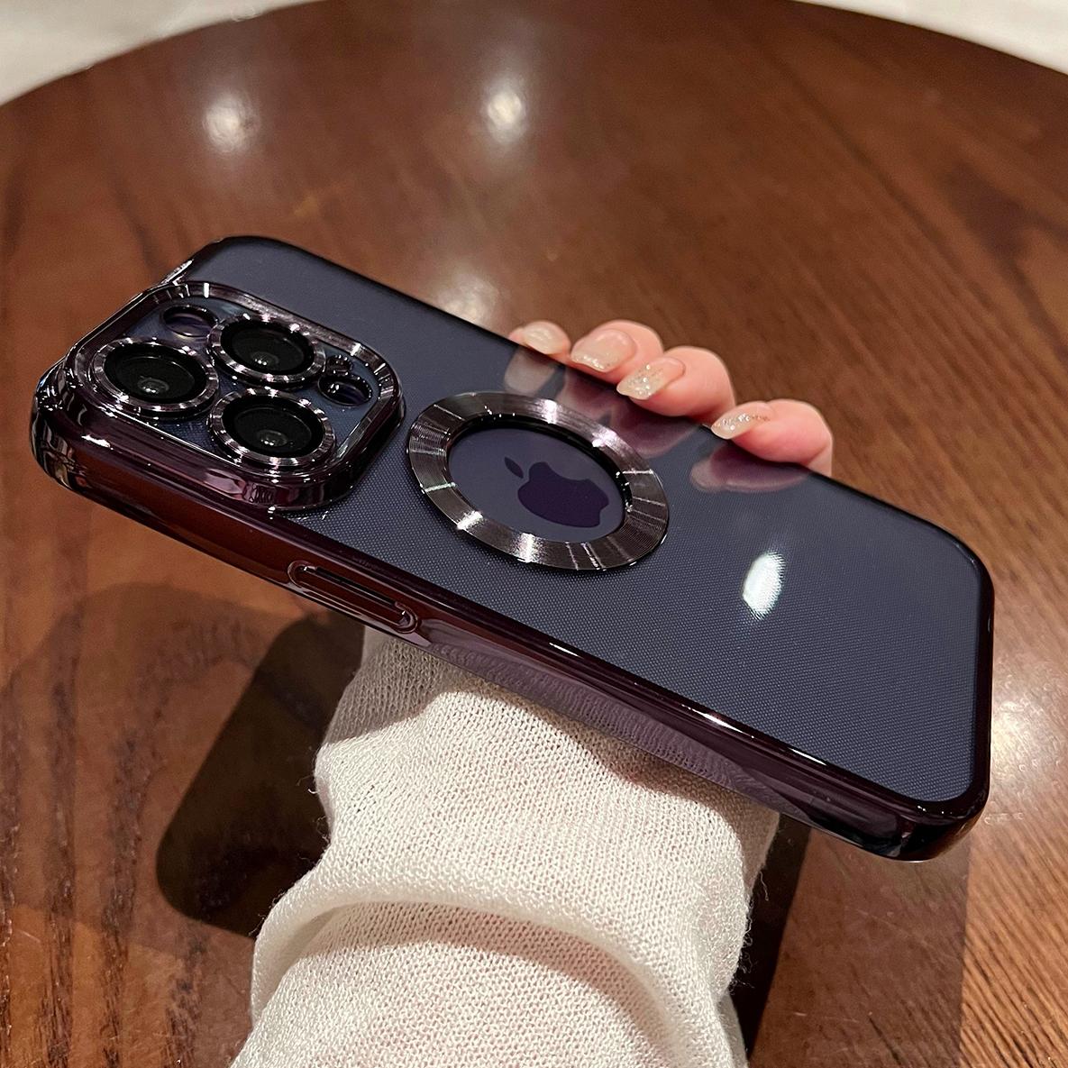 

Роскошный полый чехол с очаровательным логотипом и отверстием для iPhone 14 13 11 12 Pro XR X XS Max 7 8 Plus SE3, мягкий прозрачный противоударный чехол For iPhone 11