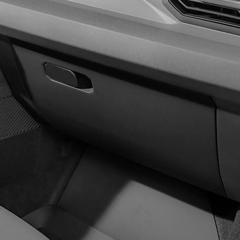 For Dacia Duster 2024-2027 LHD Carbon Fiber Texture Glove Box Anti‑Kick Pad Sticker Co‑Pilot Storage Box Interior Decor Trim