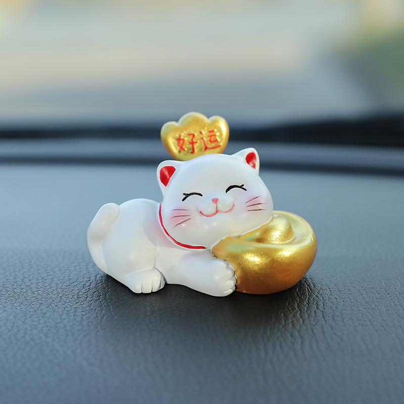 

Fortune Cat Coin Spring Swing Creative Interior Cute Car Decoration Car in-vehicle Ornament Good luck