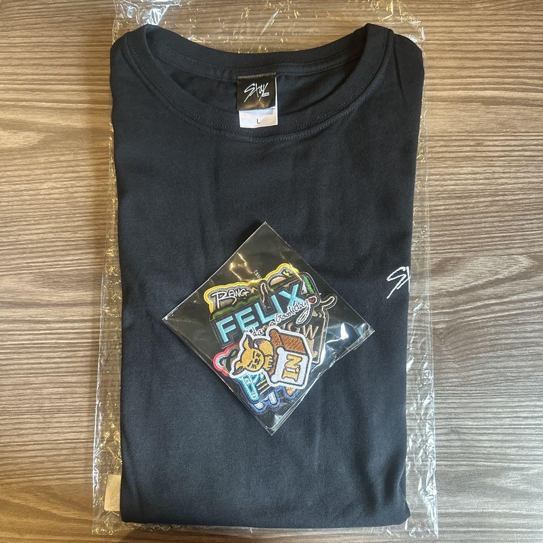 

[USED] StrayKids FC Official T-Shirt Patch Limited Edition L