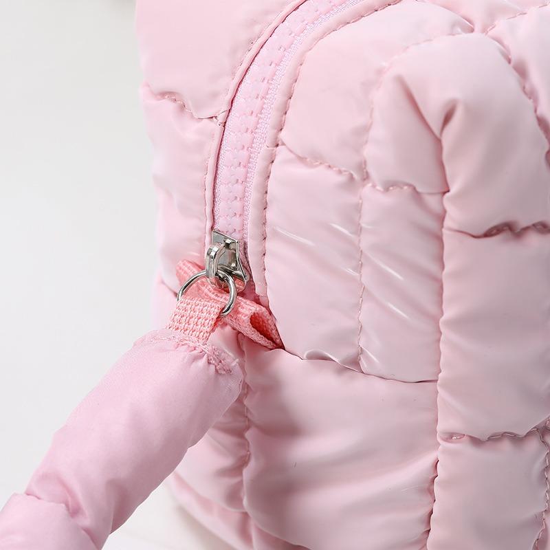 Kosmetiktasche 2025 Herbst und Winter Neu Einfarbige Clutch Tasche Große Kapazität Isn Wind Tragbar Aufbewahrung Kosmetiktasche