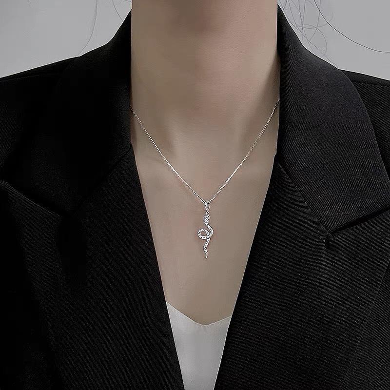 925 Sterling Silver Snake Pendant Necklace - Chic, Versatile Clavicle Chain for Women