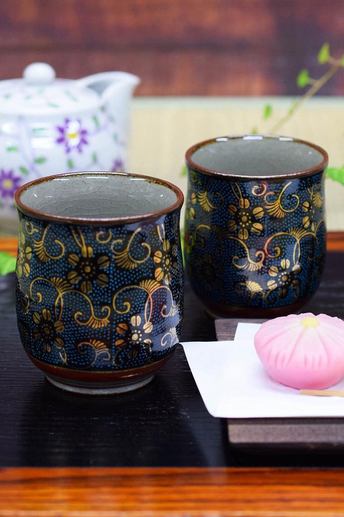 Waza no Kura Stylish Pair of Kutani Ware Blue Grain Tessen Made in Perfect Gift for Wedding 60th 70th 77th 80th and 88th Birthdays Teacups, Design,