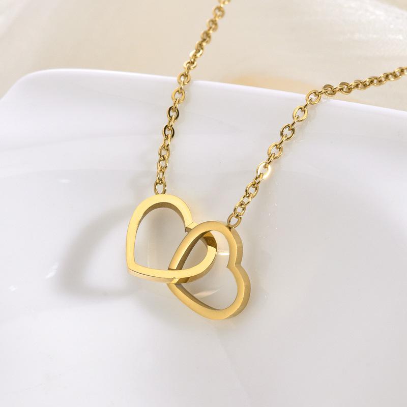 Titanium Steel 18K Love Double Ring Necklace - Female Heart-to-Heart Clavicle Chain Pendant