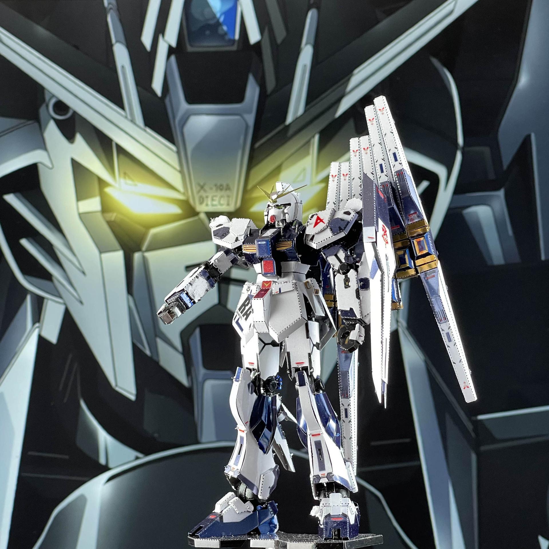 

Модели-металлические пазлы Nu Gundam & Sazabi RX-93 RX-78-2 Zaku