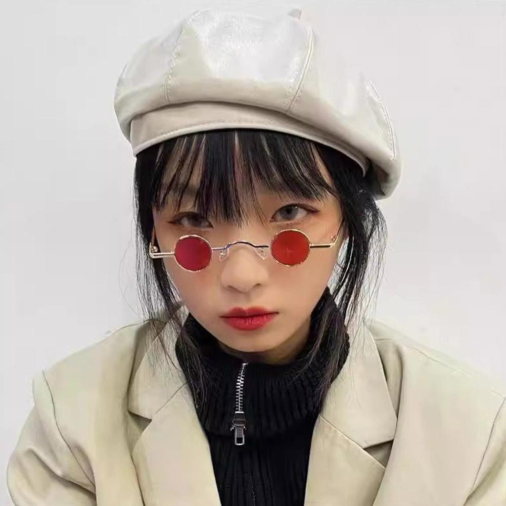 Retro Hippie Small Round Sunglasses For Men Women Vintage Metal Frame Mini Round Sun Glasses Hip-hop Eyewear UV400 For Outdoor