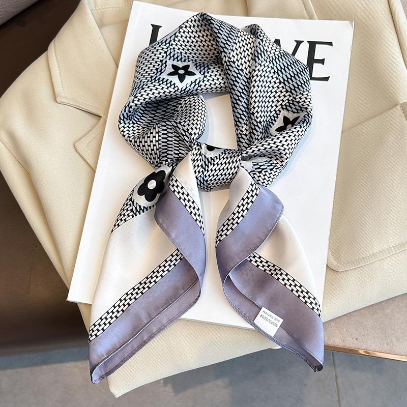 1Pcs 70Cm Plaid Floral Silk Scarf For Women, Imitation Silk Simple And Versatile Headwear Bag Decoration Clothing Square Scarf