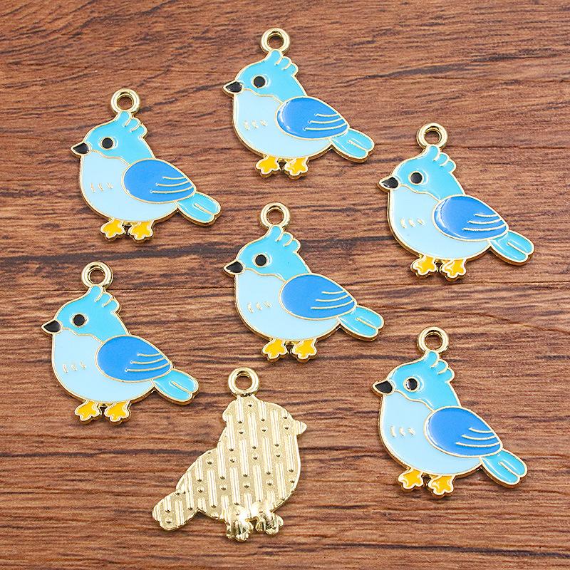 10pcs DIY Jewelry Accessories Cute Multi-colored Bird Parrot Pendant