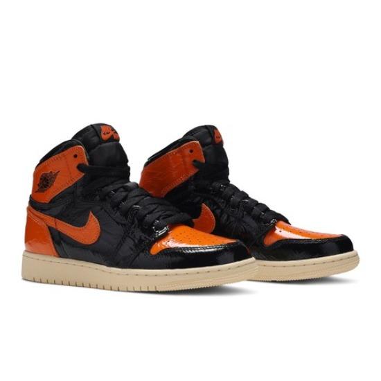 

Air Jordan 1 Retro High OG GS Shattered Backboard 3.0 575441-028 EU 36.5 помаранчевий
