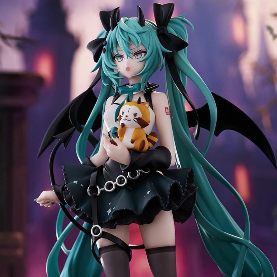 19Cm Anime Hatsune Miku Little Devil Raccoon Action Figure Model Toys Cute Action Model Pvc Collection Desktop Accessories Gifts