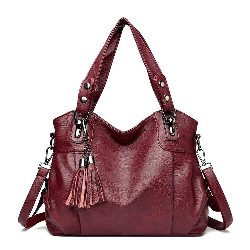 Módní kabelka pro dojíždění pro ženy Nová ležérní taška přes rameno Jednoduchá a atmosférická kabelka crossbody z měkké kůže Třásňová taška