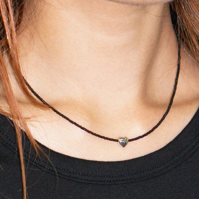 OURPIERRE ROMANTIC NECKLACE BLACK
