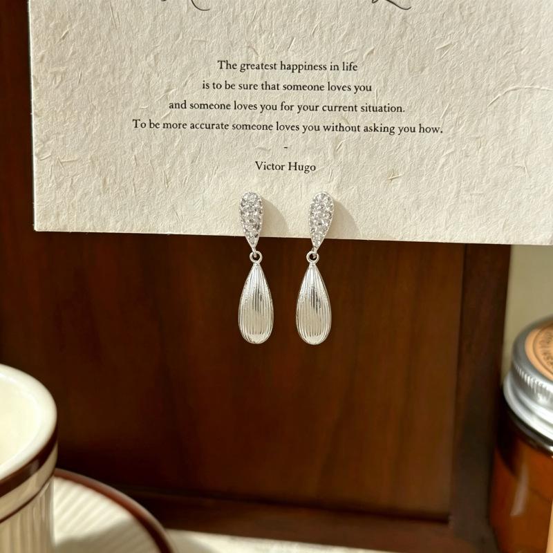 Korean Style Rhinestone Water Drop Stud Earrings - Versatile Fashion Accessories for Women
