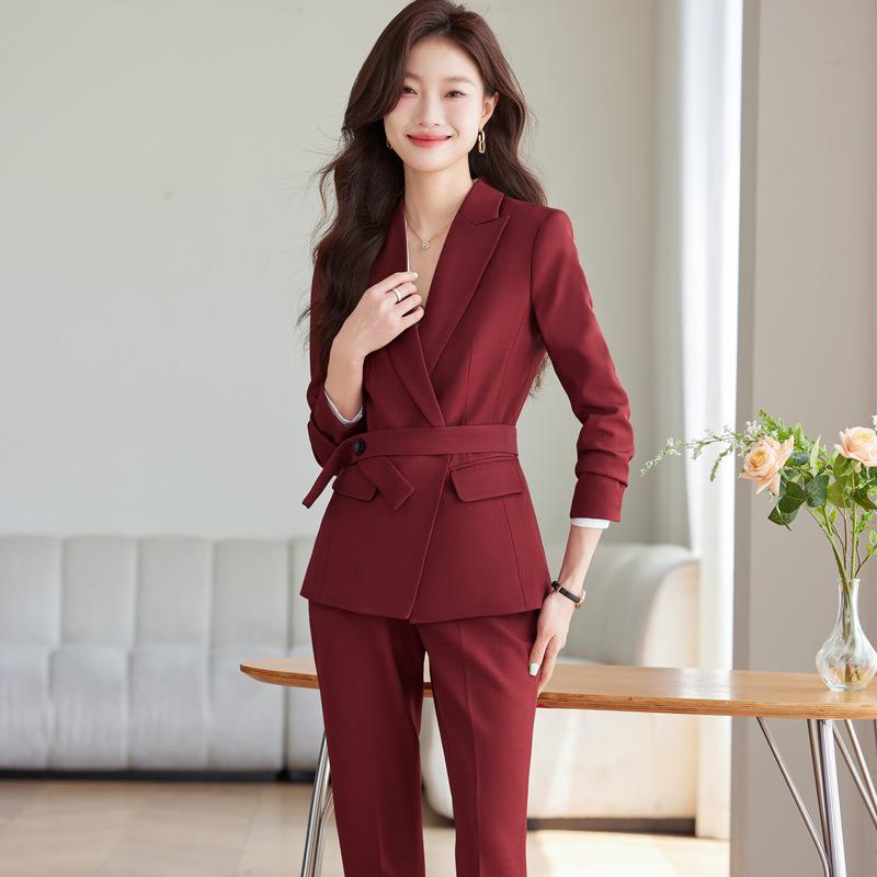 2024 Autumn/Winter Women's Versatile Professional Suit Set with Blazer