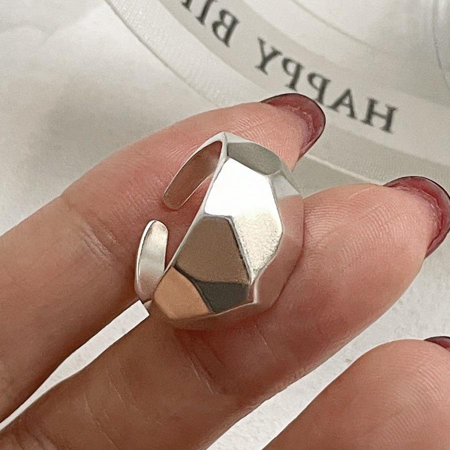 Irregular Geometric Surface Women s Adjustable Versatile Fashion Ring One Size