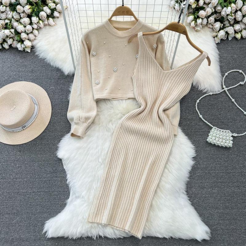Loose knitted sweater two-piece women's clothing top autumn and winter new thin sweater set skirt