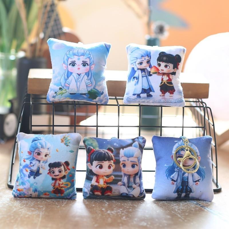 

Мягкая игрушка Нэчжа, плюшевый брелок-подвеска для рюкзака, подарок для подростков Mini Bag