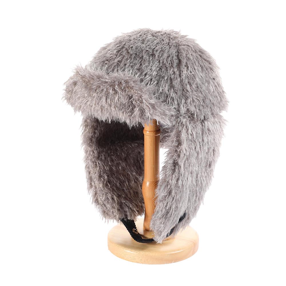 

Thickened Retro Fashion Acrylic Lei Feng Hat with Plush Ear Protection – Warm, Windproof, and Versatile for Autumn and Winter Outdoors сірий колір