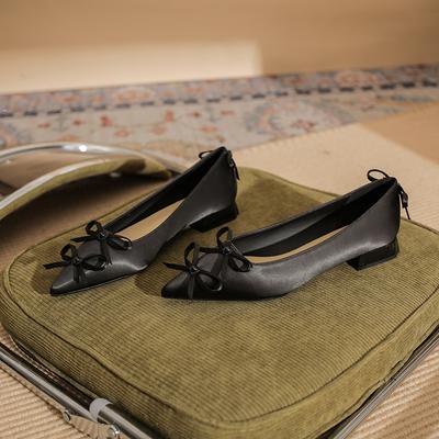 29815 [sheepskin] Flat Shoes Women's Thick Heel 2025 New Pointed Bow Low Heel Ballet Style Shoes