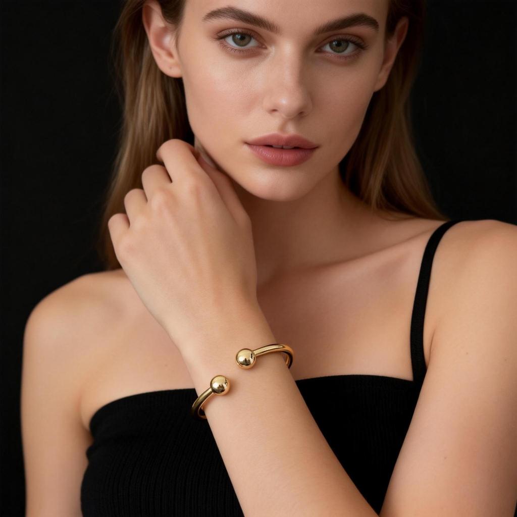 Women's Light Luxury Electroplated Gold Open Cuff Bracelet – High-End Metal Wristband Jewelry.