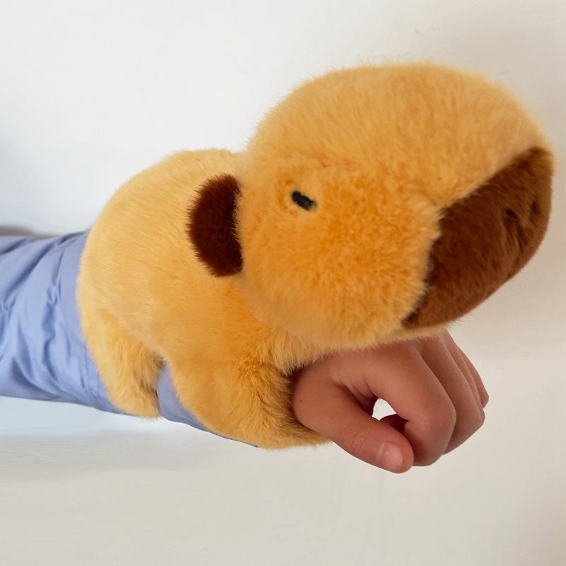 Cute Kapibala Capybara Palm Circle Cartoon Children's Bracelet Doll Plush Toy Wrist Decoration Doll