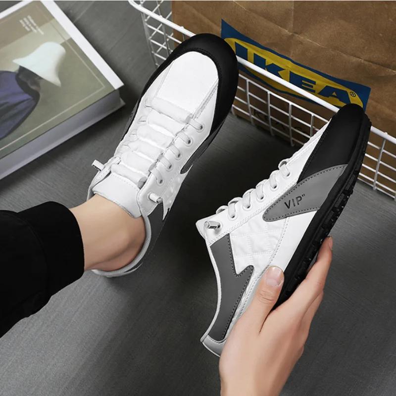 Pusčības vīriešiem Vasaras elpojošas, plakanas apakšas ikdienas apavi Vīriešu mīkstās zoles atbalsta svārki Moderni, ērti braukšanas apavi