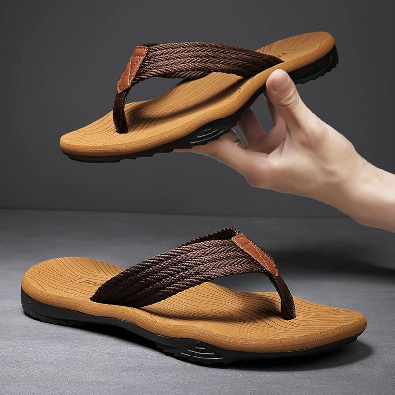 Fashion High Quality Brand Fashion Men Flip Flops Summer Beach Flip Flops Men Casual Breathable Thicken Beach Men Slippers Outdoor