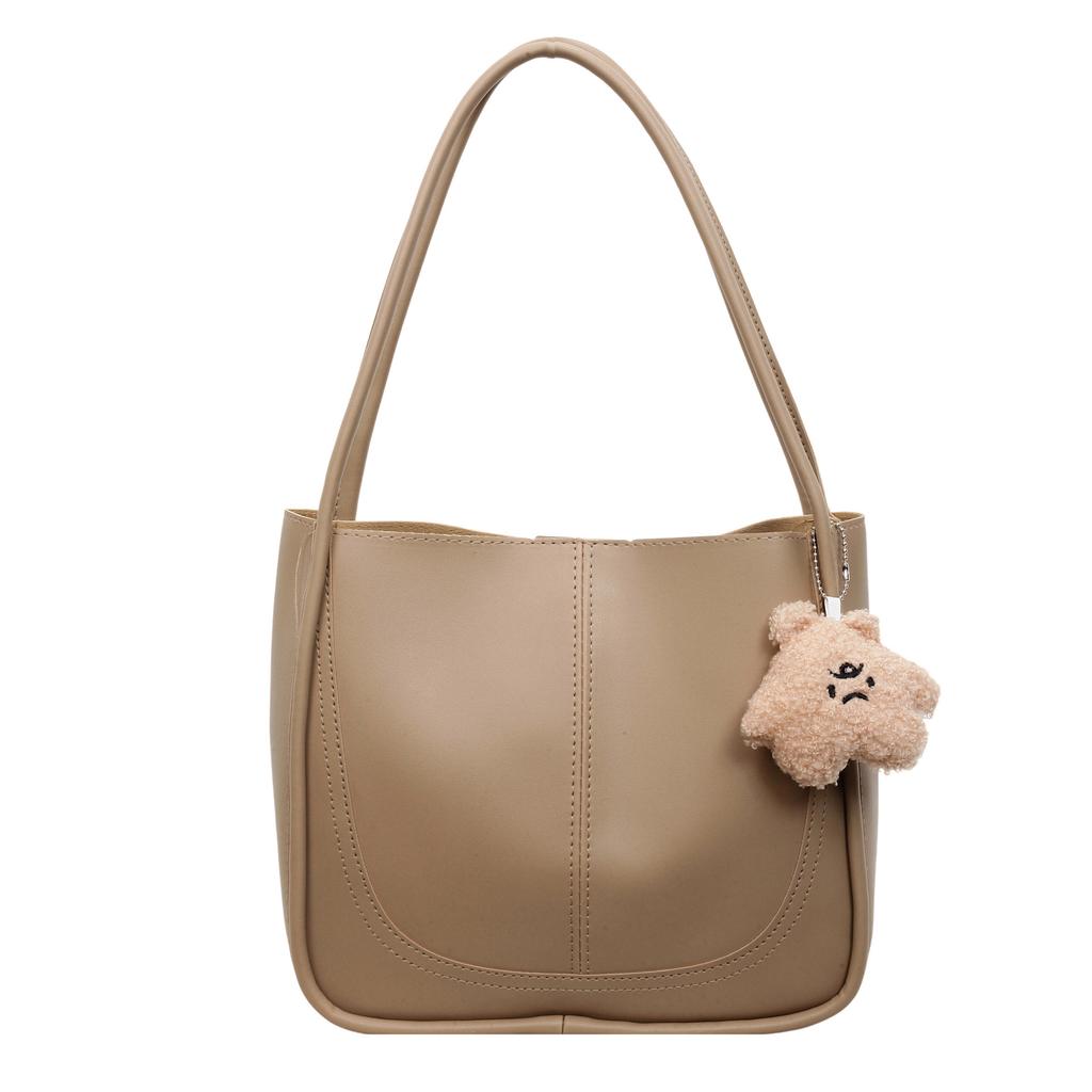Women Soft Faux Leather Hobo Bag Casual Daily Shoulder Bag Large Capacity Handbag With Cute Bear Pendant For Shopping