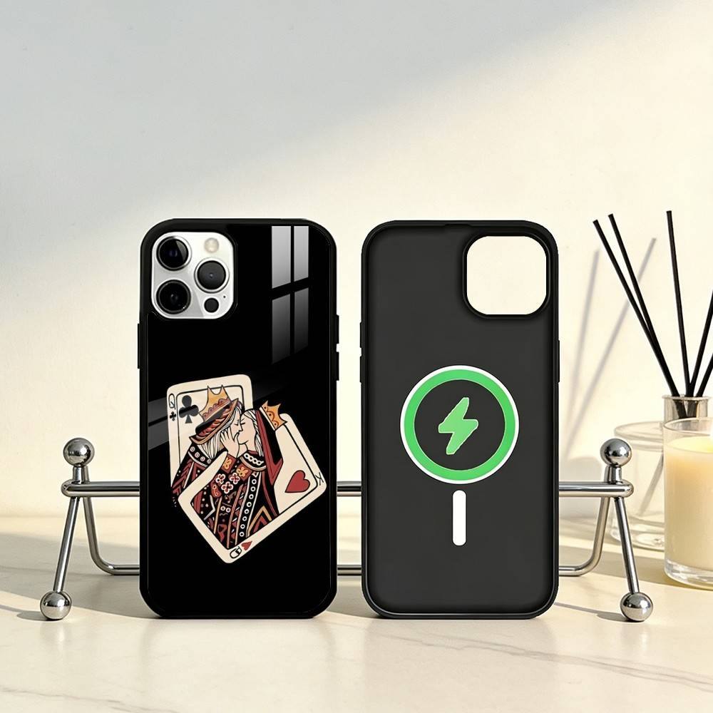 Queen of Hearts Playing Card Phone Case For iPhone17,16,15,14,13,12,11 Plus,Pro Max Magnetic For Magsafe Wireless Charging