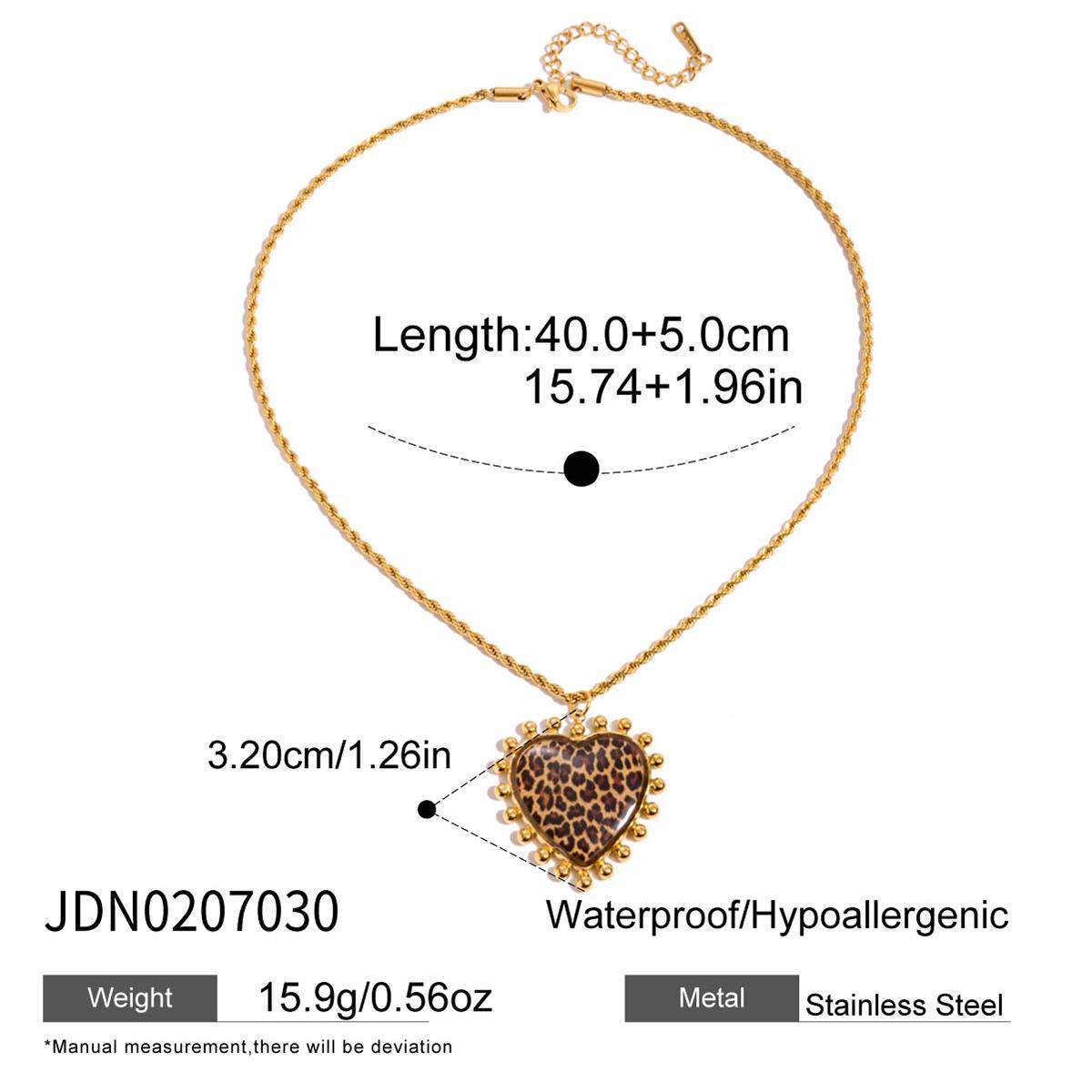 

Youthway Leopard Print Heart Pendant Necklace For Women Gold Plated Stainless Steel Necklace Simple Fashion Jewelry Gift