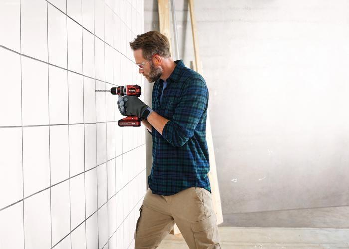 Einhell professional perceuse visseuse à percussion sans fil tp-cd 18/50 li-i bl pxc (18v) livré avec 2 batteries et chargeur