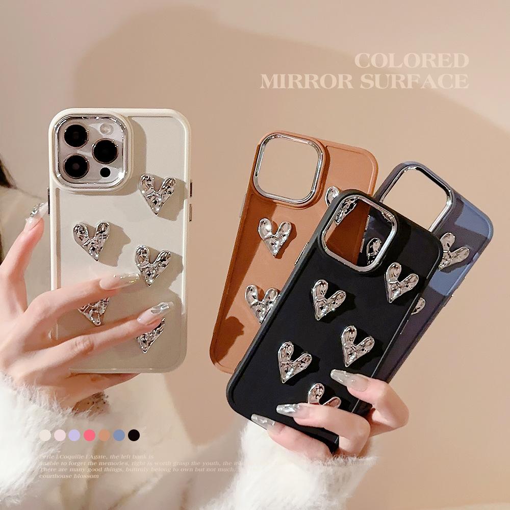 Electroplated wrinkled heart-shaped iPhone 17 case, suitable for iPhone 16, 12, 11, 15 Pro Max, 13, with a luxurious feel