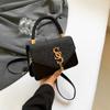 Personalized Trendy Commuting Crossbody Bag, Stylish and Simple, Single-shoulder, Personalized Small Square Bag