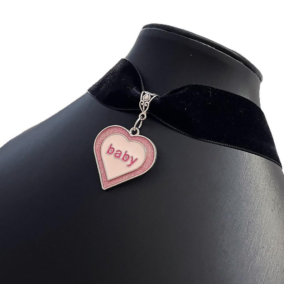 Gothic Pink Heart Velvet Choker Necklace