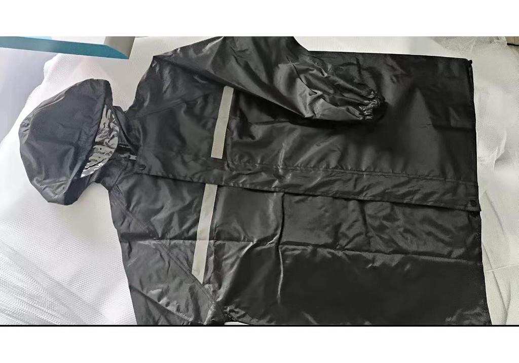 Men's and Women's Reflective Double Layer Explosion-Proof Rain Suit – Jacket and Pants for Cycling in Heavy Rain