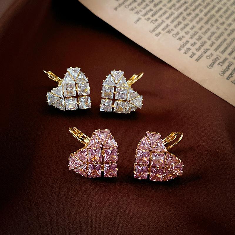 Sweet light luxury zircon love ear buckle earrings French exquisite super flash niche earrings