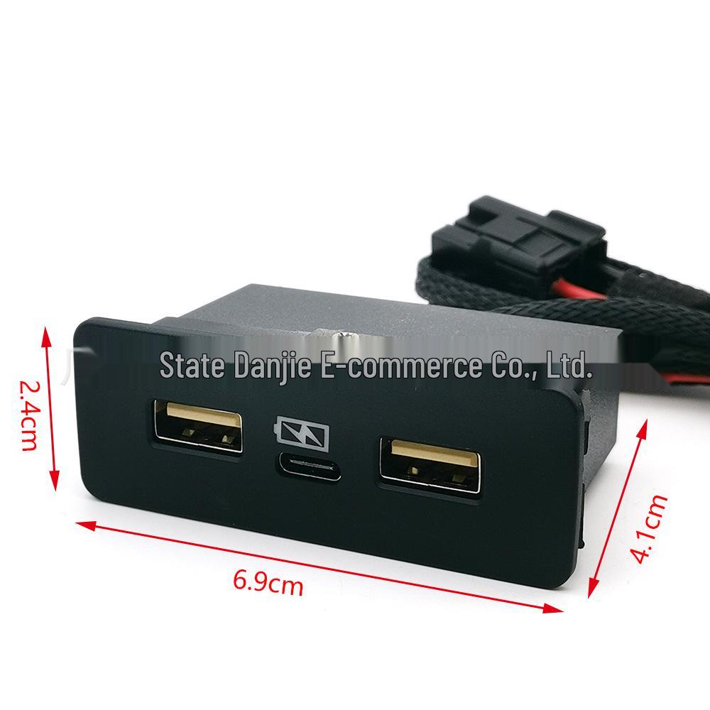 Honda Civic/CRV/Accord Type R Dual USB + PD Fast Car Charger - 3 Ports